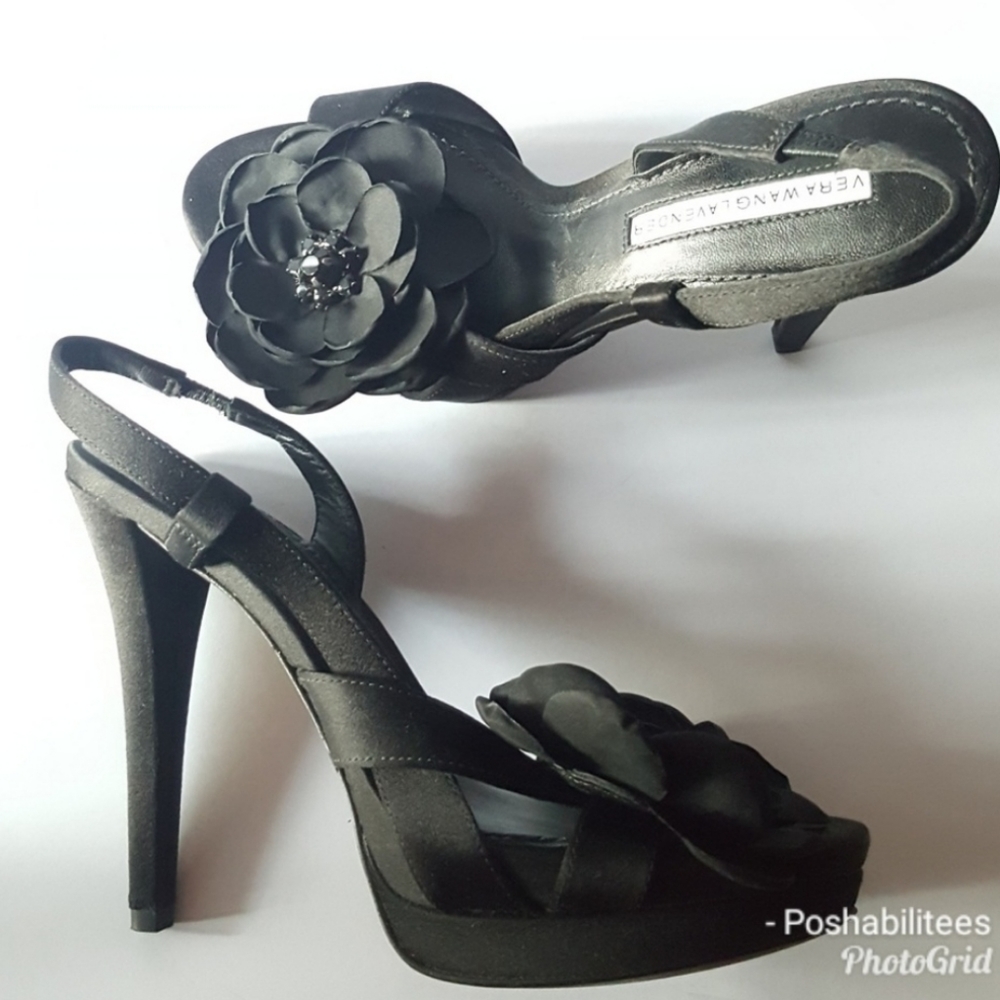 NEW Vera Wang black satin flower slingback heel